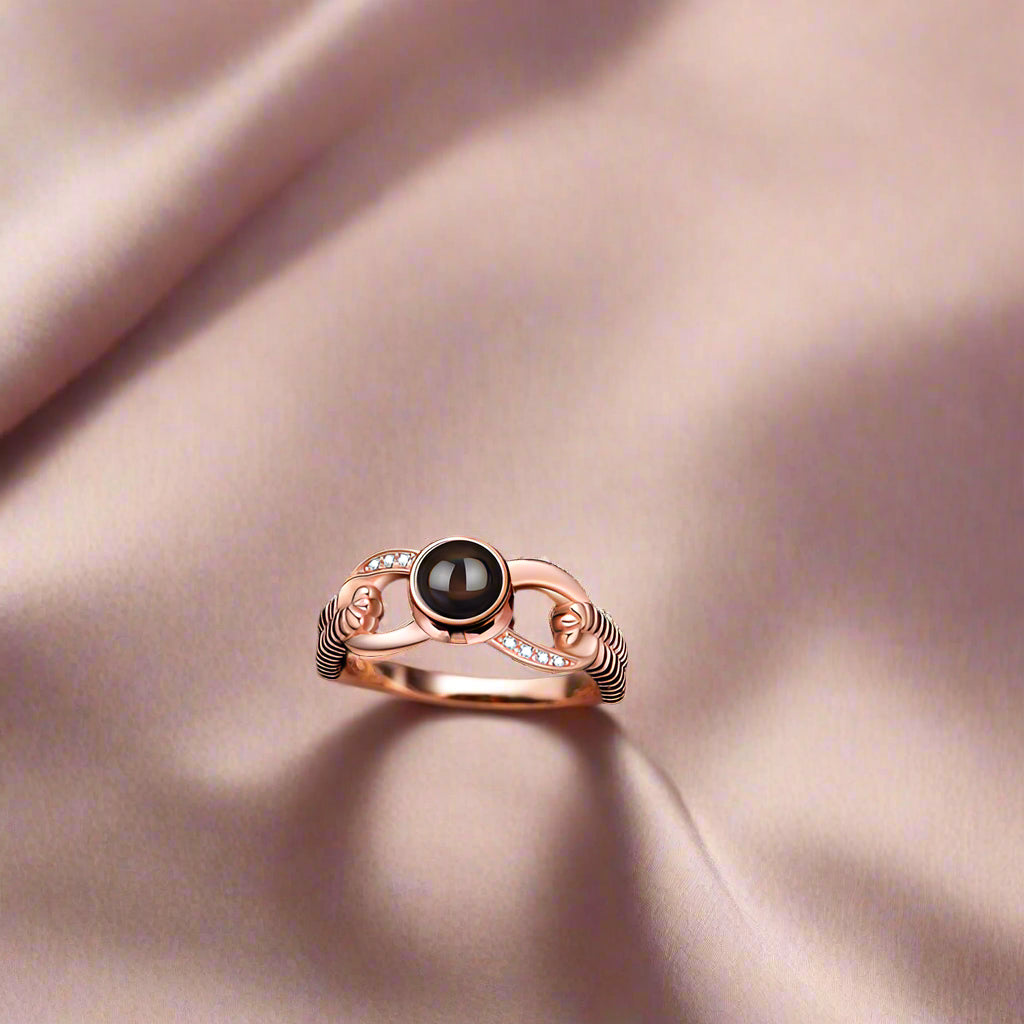 Lover's Knot Projection Ring